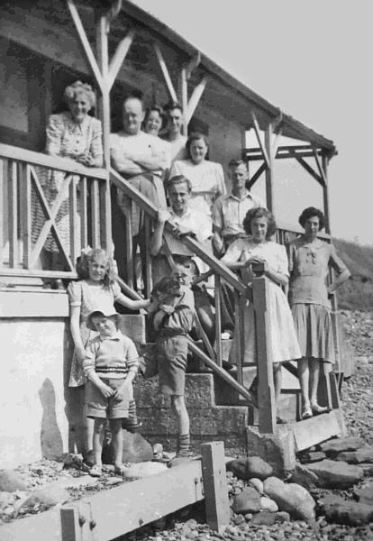 The Barclays and friends, possibly at Isle View, c1948