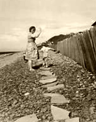 Louise Henry and Elaine, 1959