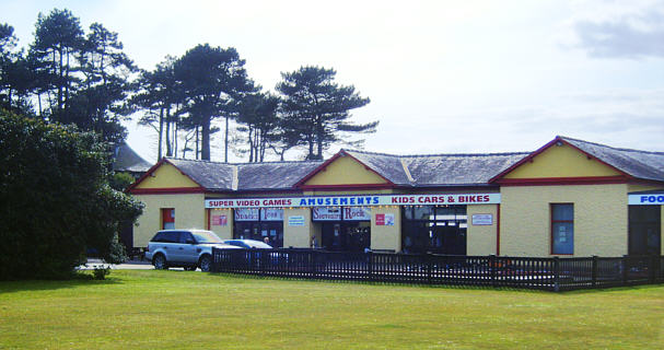 The arcade in spring 2010